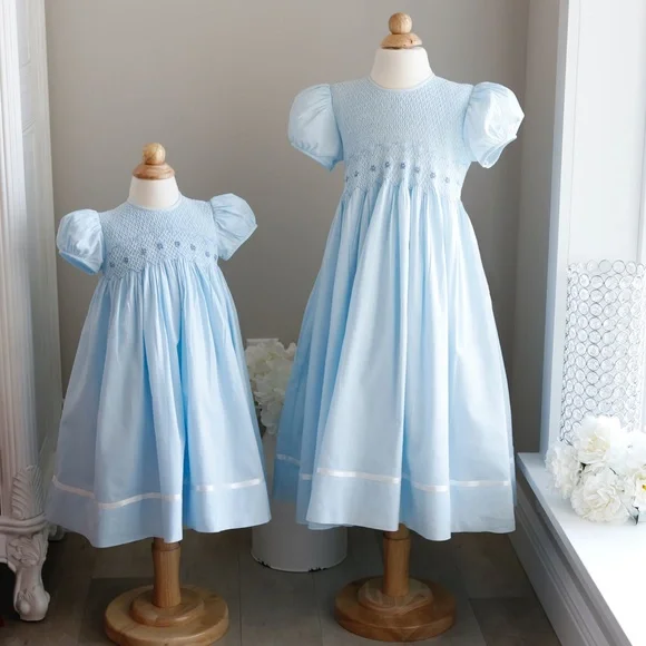Strasburg Dress Hand Smocked Blue Special Occasion Mint Condition LOVELY - Picture 7 of 10